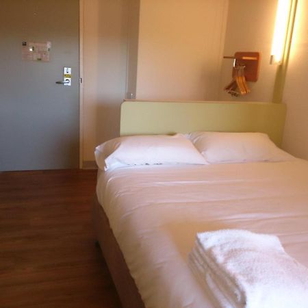 Ibis Budget - Данденонг Екстериор снимка