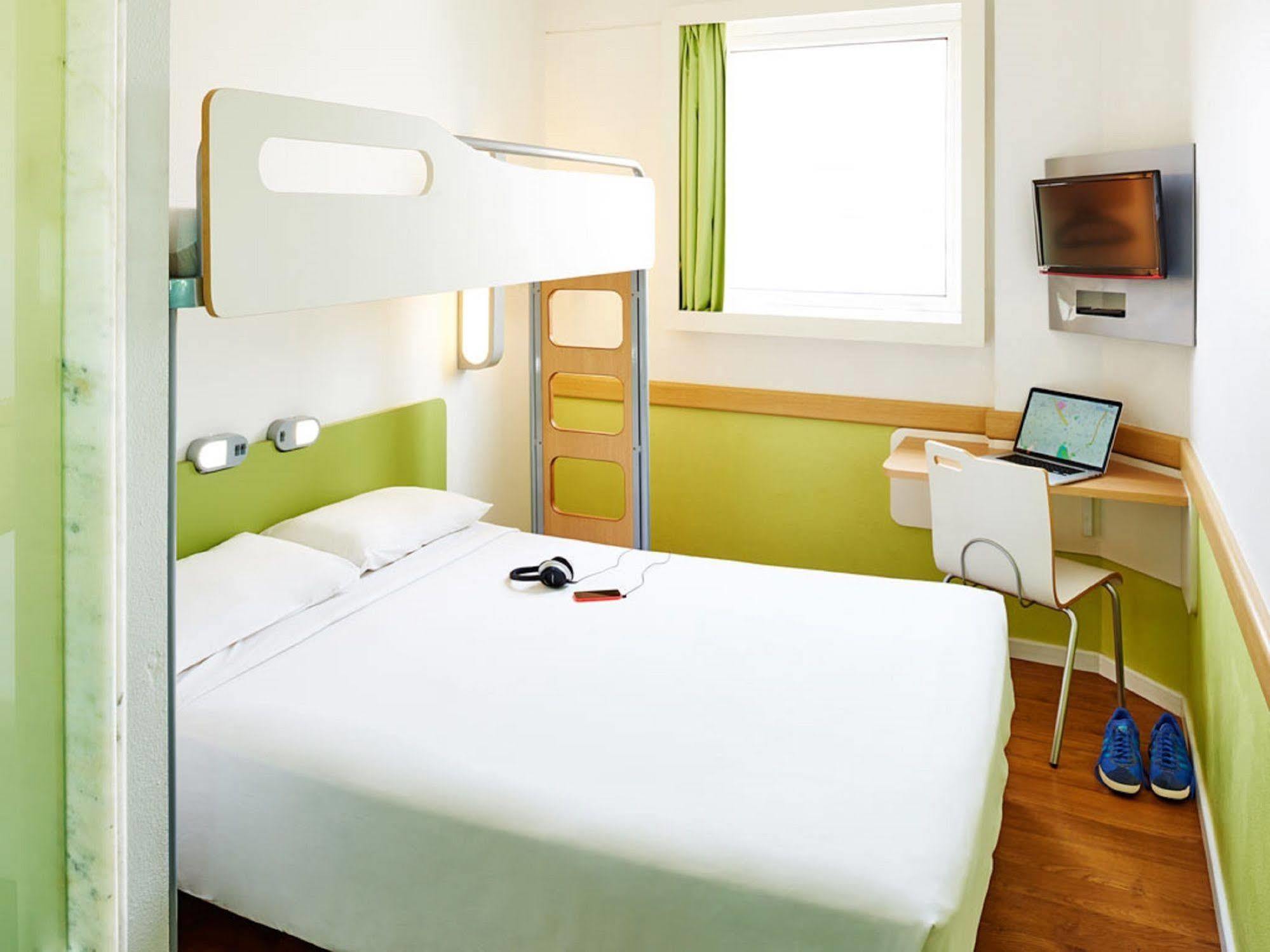 Ibis Budget - Данденонг Екстериор снимка